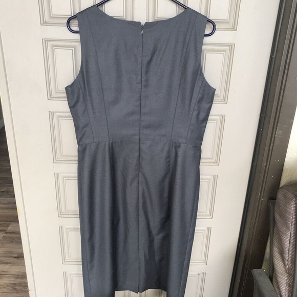 Nine West Suit Dress Sz12 Gray Fitted Kick Pleat Knee Length Sleeveless - Picture 9 of 12